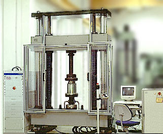 Druckprüfmaschine 550 kN